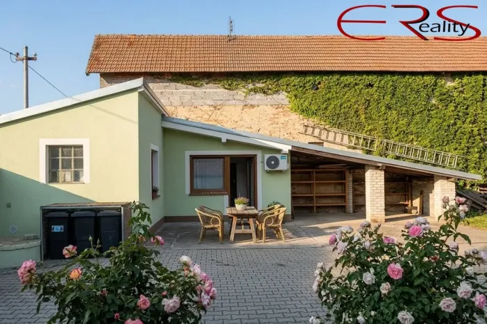 Prodej rodinného domu, Kostelní Hlavno, 270 m2