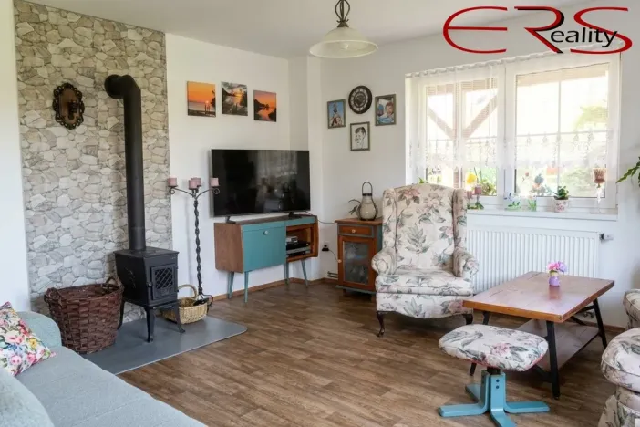 Prodej rodinného domu, Kostelní Hlavno, 270 m2