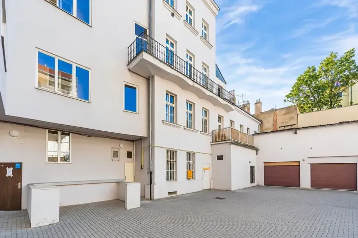 Prodej bytu 1+1, Praha - Vinohrady, Bělehradská, 41 m2