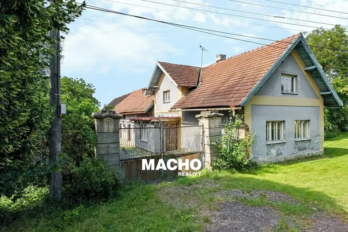 Prodej zemědělské usedlosti, Veliš, 335 m2