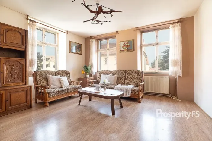 Prodej rodinného domu, Doksany, 192 m2