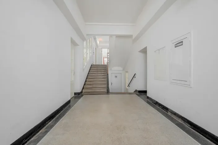 Pronájem bytu 2+kk, Praha - Bubeneč, Rooseveltova, 58 m2