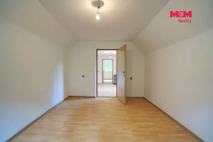 Prodej rodinného domu, Hutisko-Solanec - Solanec pod Soláněm, 180 m2