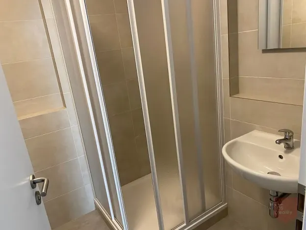 Pronájem bytu 2+kk, Milovice, Armádní, 51 m2