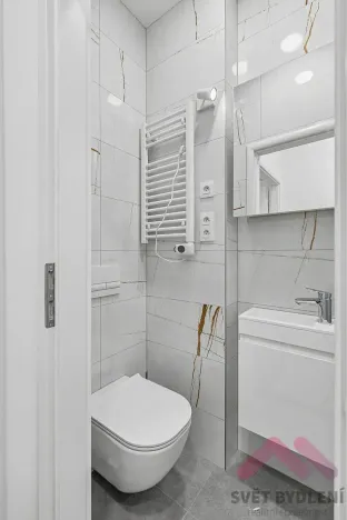 Pronájem bytu 1+kk, Praha - Žižkov, Biskupcova, 25 m2