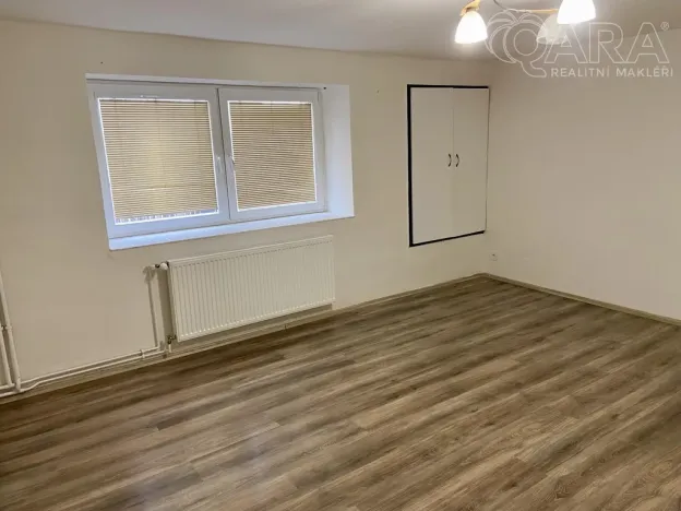 Pronájem bytu 1+1, Ivanovice na Hané, Husova, 35 m2