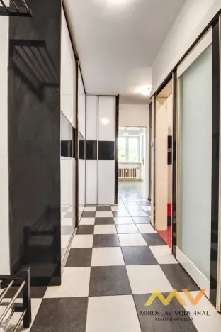 Pronájem bytu 2+1, Hradec Králové, Průmyslová, 57 m2