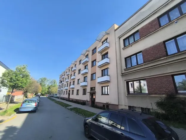 Pronájem bytu 3+1, Hradec Králové, Sládkova, 63 m2