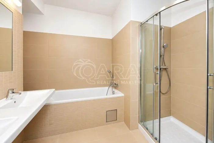 Pronájem bytu 3+1, Praha - Smíchov, Kořenského, 108 m2