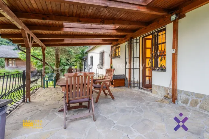 Prodej rodinného domu, Žítková, 257 m2