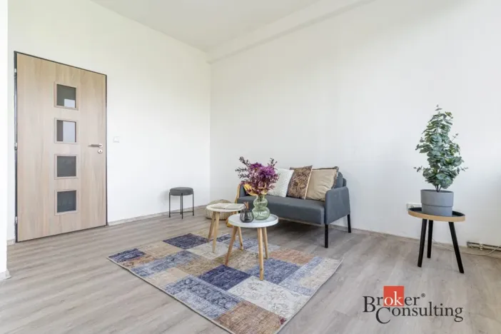 Pronájem bytu 3+kk, Mlékojedy, 68 m2