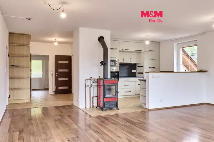 Prodej chalupy, Bernartice, 226 m2