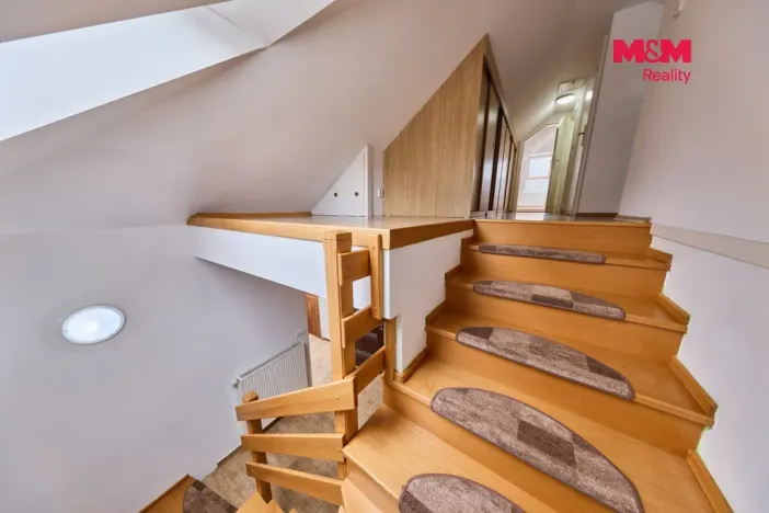 Prodej chalupy, Bernartice, 226 m2