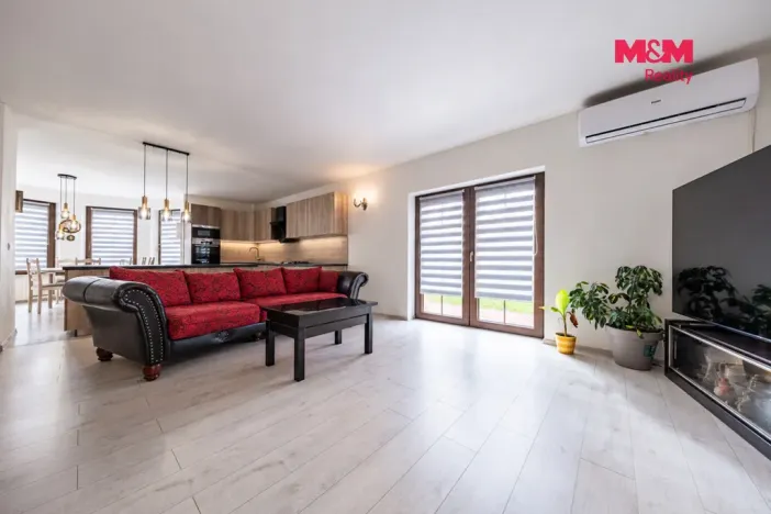 Prodej rodinného domu, Úvaly, Smrková, 232 m2