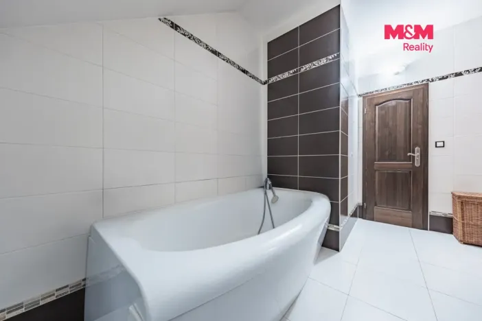 Prodej rodinného domu, Úvaly, Smrková, 232 m2