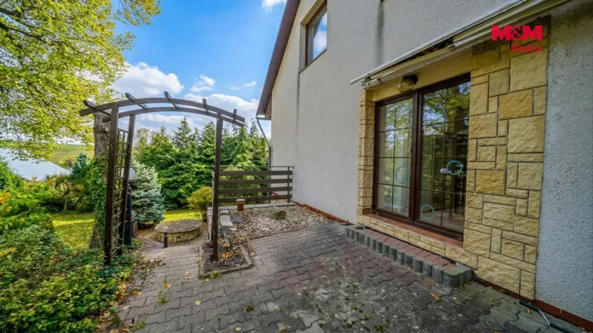 Prodej rodinného domu, Třebovice, 242 m2