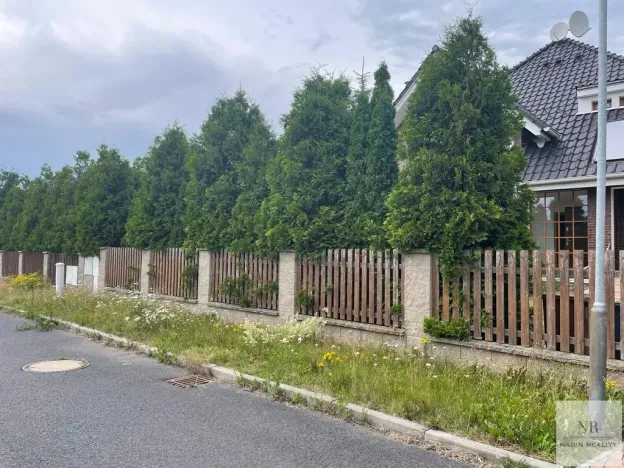 Pronájem rodinného domu, Kolová, 372 m2