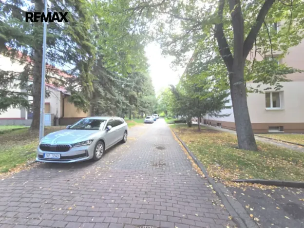 Pronájem bytu 3+1, Praha - Čakovice, Radbuzská, 85 m2