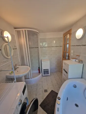 Prodej rodinného domu, Studenec, 219 m2