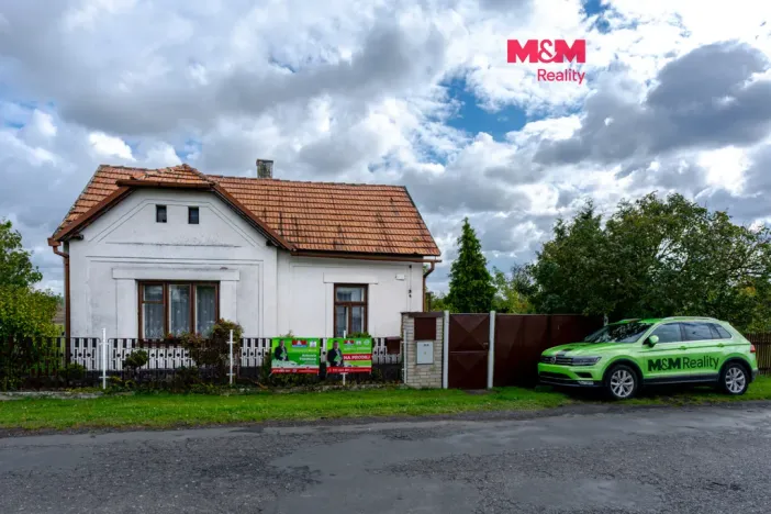 Prodej rodinného domu, Opolany - Oškobrh, 87 m2