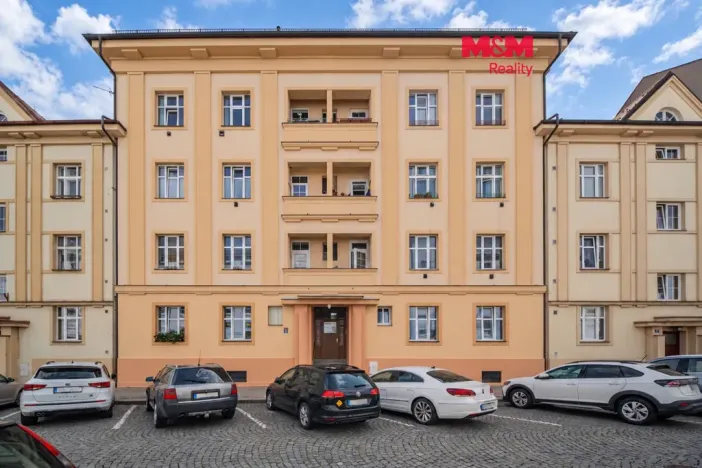 Prodej bytu 1+kk, Hradec Králové, Škroupova, 34 m2