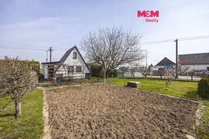 Prodej chaty, Hradec Králové - Svobodné Dvory, Zahrádkářská osada Dolíky, 14 m2