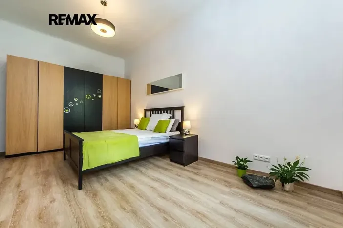 Pronájem bytu 2+kk, Praha - Vinohrady, Dykova, 50 m2