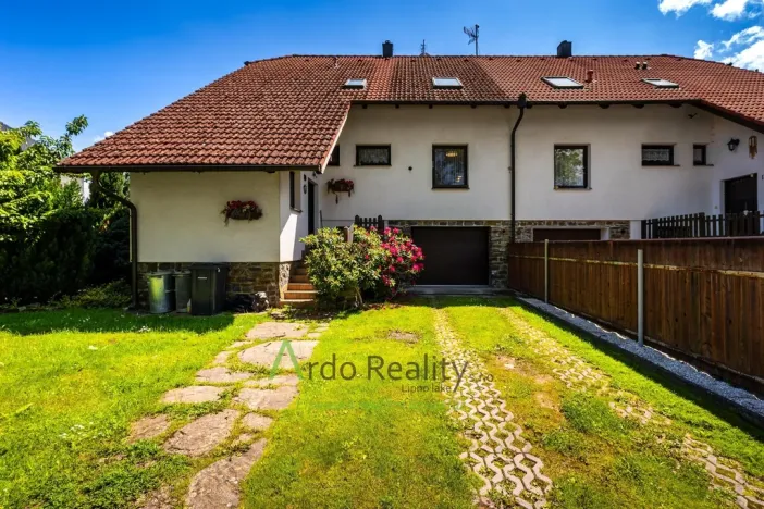 Prodej rodinného domu, Světlík, 211 m2