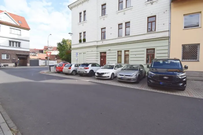 Prodej atypického bytu, Plzeň - Severní Předměstí, Křížkova, 68 m2