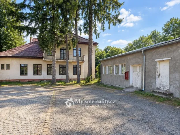 Pronájem skladu, Jaroměřice nad Rokytnou - Popovice, Nádražní, 103 m2