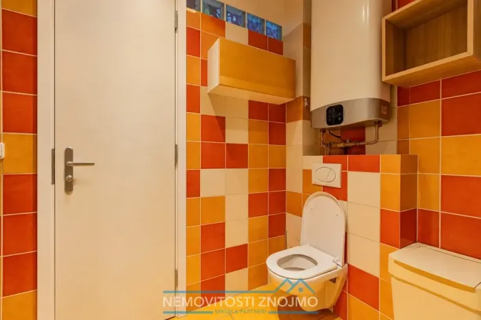 Prodej obchodního prostoru, Březí, Dunajovická, 630 m2