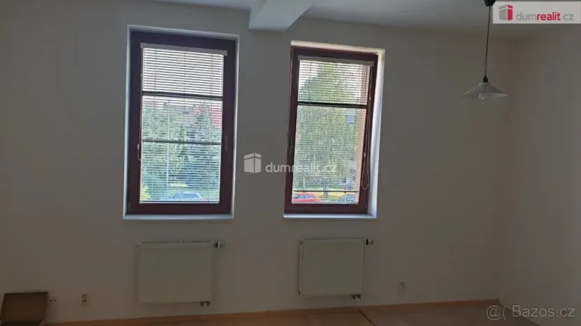 Pronájem bytu 1+kk, Praha - Hostivař, Pražská, 27 m2