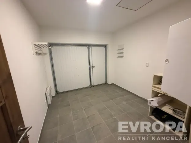 Prodej rodinného domu, Neveklov - Nebřich, 378 m2