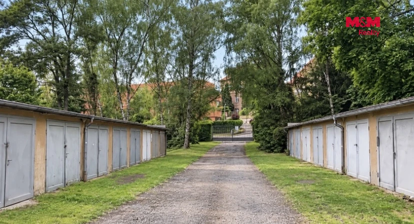 Prodej garáže, Praha, Na Krocínce, 18 m2