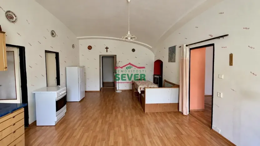 Prodej rodinného domu, Kozly, 712 m2