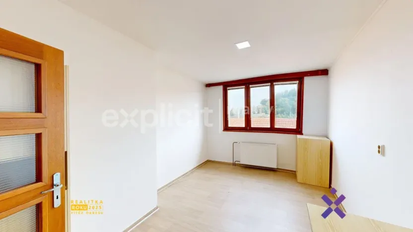 Pronájem bytu 4+1, Zlín - Malenovice, Jarolímkovo náměstí, 133 m2