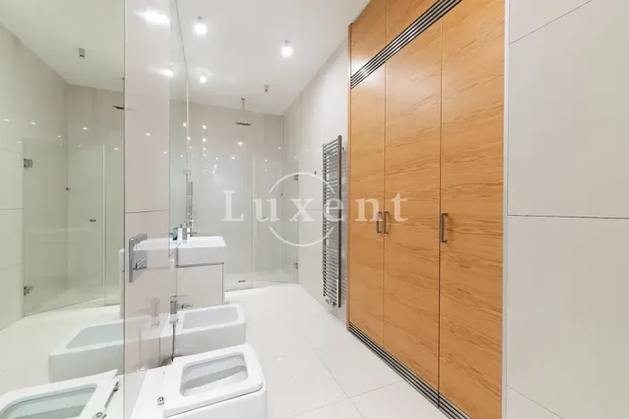 Pronájem bytu 5+kk, Praha - Vinohrady, Laubova, 184 m2