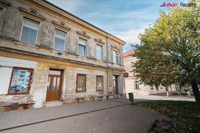 Pronájem komerční nemovitosti, Rosice, Palackého nám., 100 m2