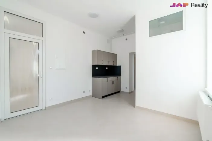 Pronájem komerční nemovitosti, Rosice, Palackého nám., 100 m2