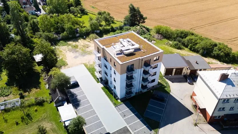 Pronájem bytu 2+kk, Holice, Pod Parkem, 46 m2