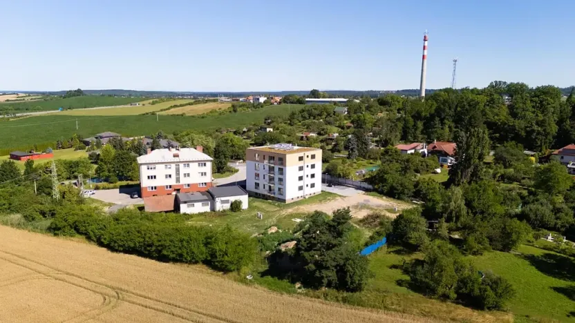 Pronájem bytu 2+kk, Holice, Pod Parkem, 46 m2