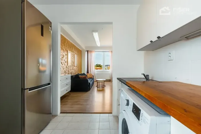 Prodej bytu 2+1, Valašské Meziříčí, U Apolla, 53 m2