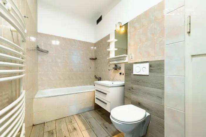 Prodej bytu 2+1, Valašské Meziříčí, U Apolla, 53 m2