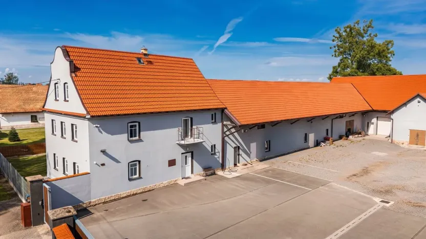 Pronájem skladu, Dolní Roveň - Horní Roveň, 3580 m2
