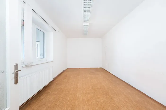 Pronájem skladu, Dolní Roveň - Horní Roveň, 3580 m2