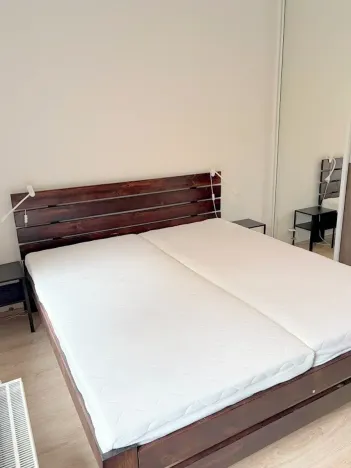 Pronájem bytu 2+kk, Praha - Suchdol, Suchdolské náměstí, 48 m2