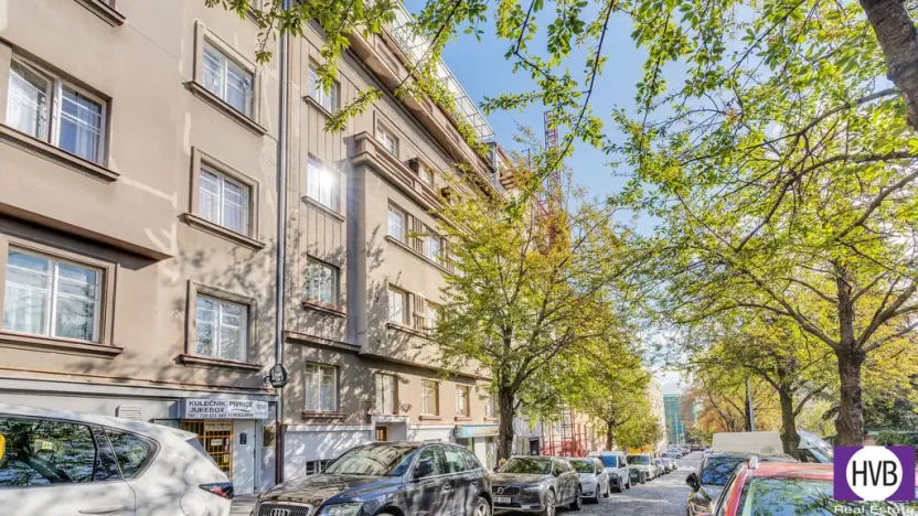 Prodej bytu 1+kk, Praha, Soběslavská, 30 m2
