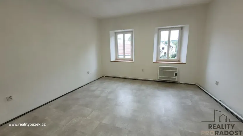 Pronájem bytu 1+1, Šternberk, 33 m2