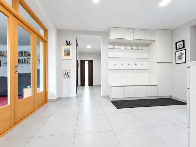 Pronájem bytu 3+1, Ostrava, Komenského, 109 m2