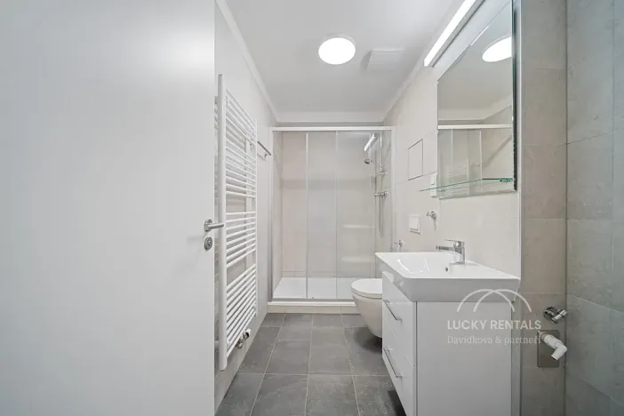 Pronájem bytu 1+kk, Praha - Chodov, Líbalova, 32 m2